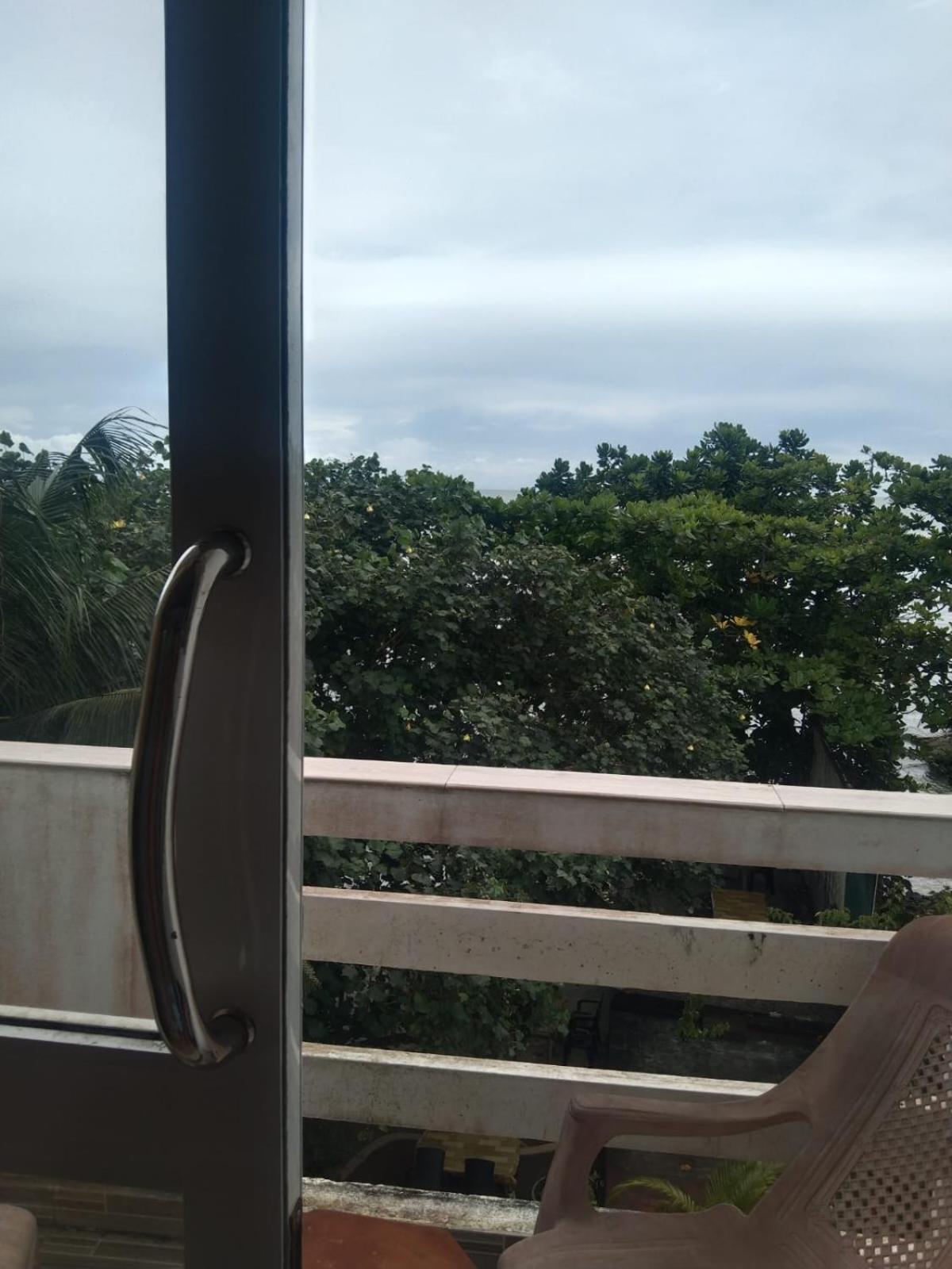 Beach Paradise Hotel Matara Room photo
