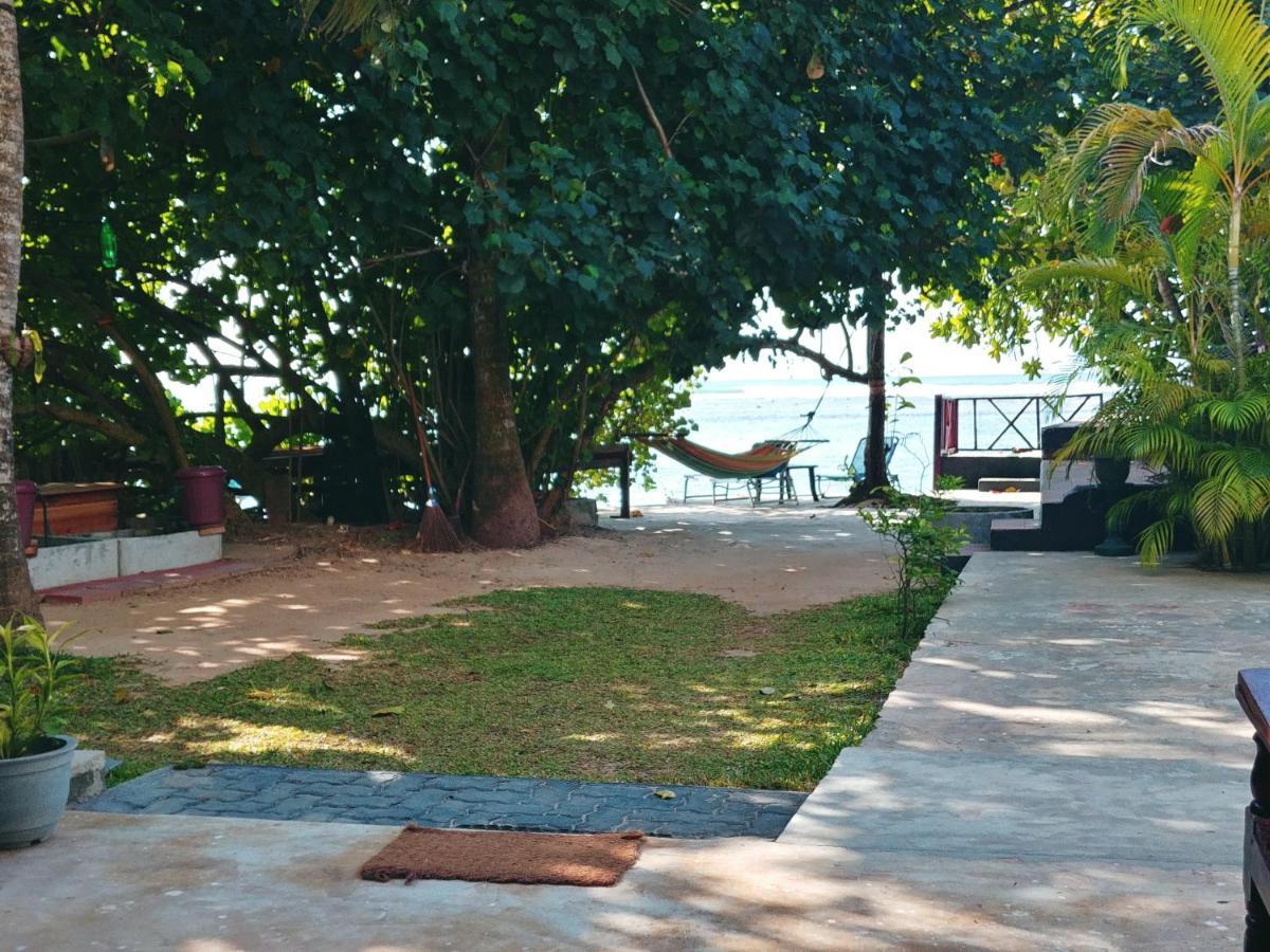 Beach Paradise Hotel Matara Exterior photo